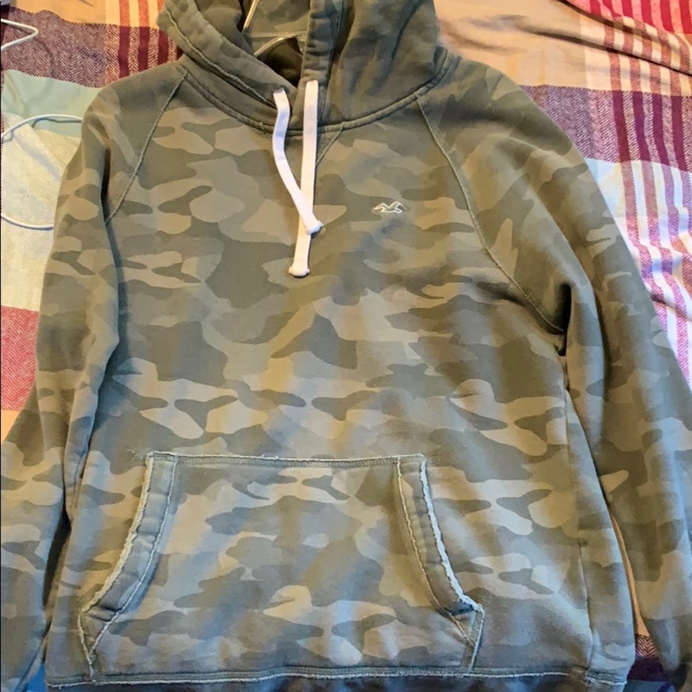 camouflage hollister hoodie size medium brand new